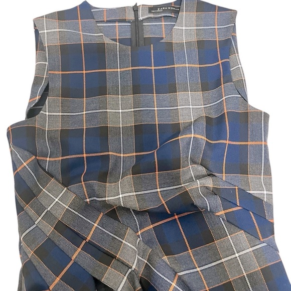 Zara Plaid Asymmetrical Ruffle Top Back Zip Preppy Modern Size XS **Has Flaw - Picture 8 of 15